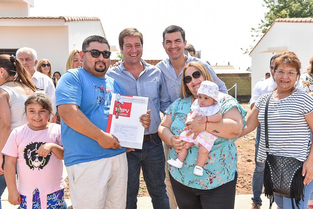 Acto de Entrega e Inauguración de 100 viviendas - Colonia STA Rosa - 300919 Digitales